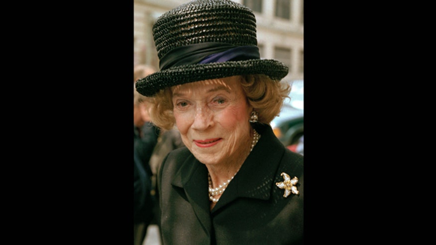 Brooke Astor Auction_Angu640.jpg